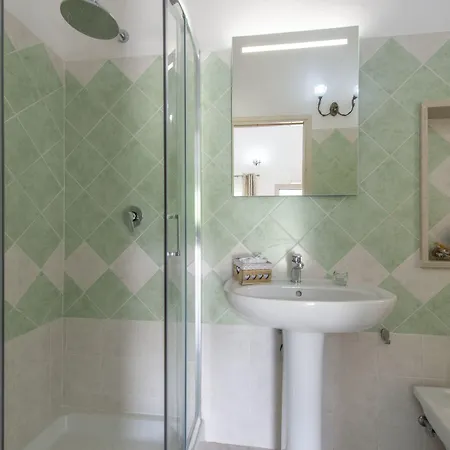 Il Mandorlo ベッド・アンド・ブレックファスト 3*